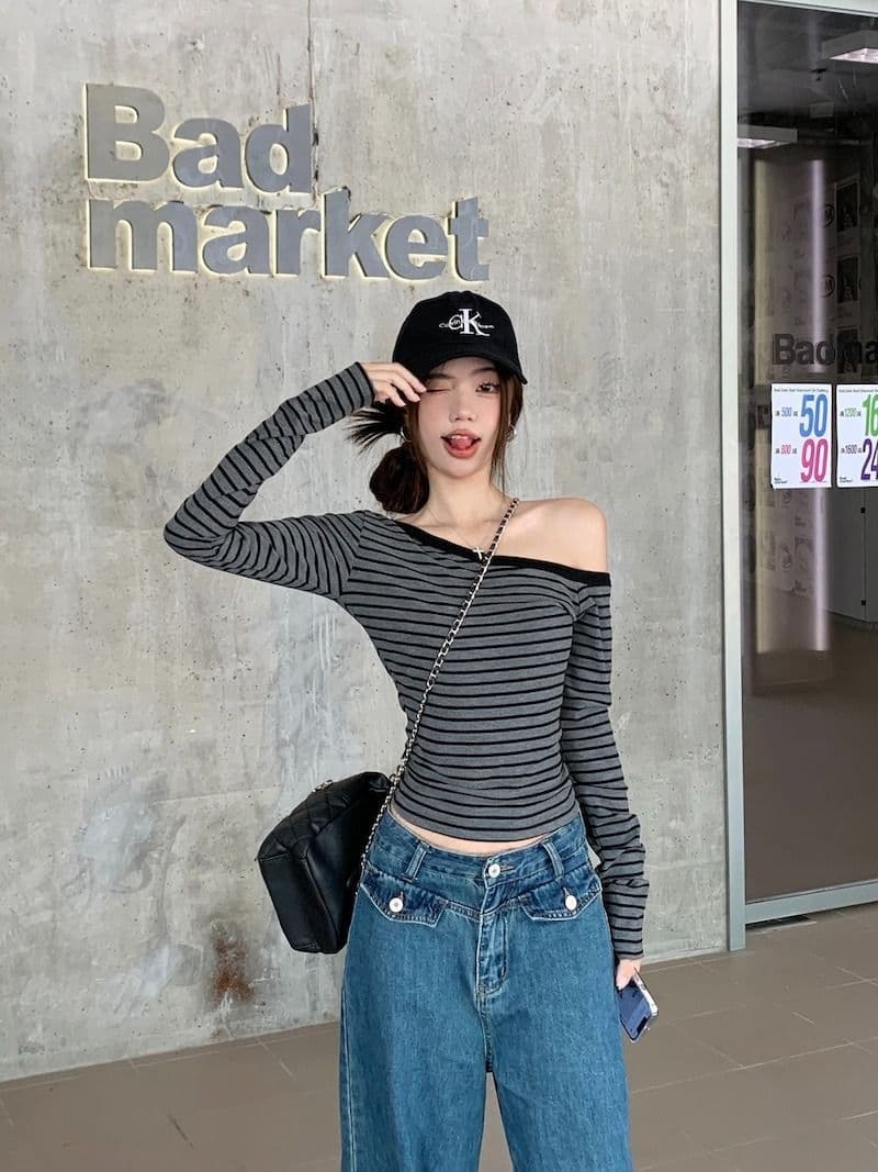 기타 음악 면 비스듬한 칼라 오프숄더 작은 심장 기계 스트라이프 긴팔 티셔츠 여성 이른 가을 핫걸 몸매 가꾸기 쇼트 스타일 맨위 상세 이미지 15
