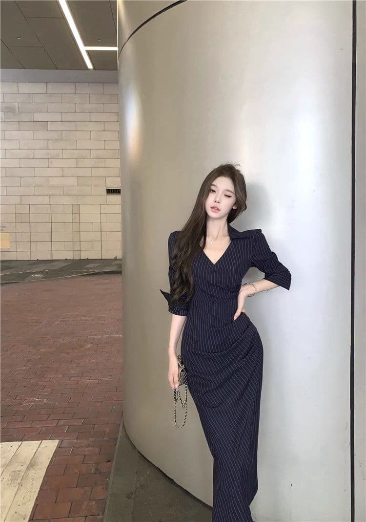 프랑스식 스트라이프 V넥 긴팔 셔츠 여성 드레스 가을 고급 섹시함 품격 허리 수축 슬림해 보이는 타이트 스커트 치마 상세 이미지 14
