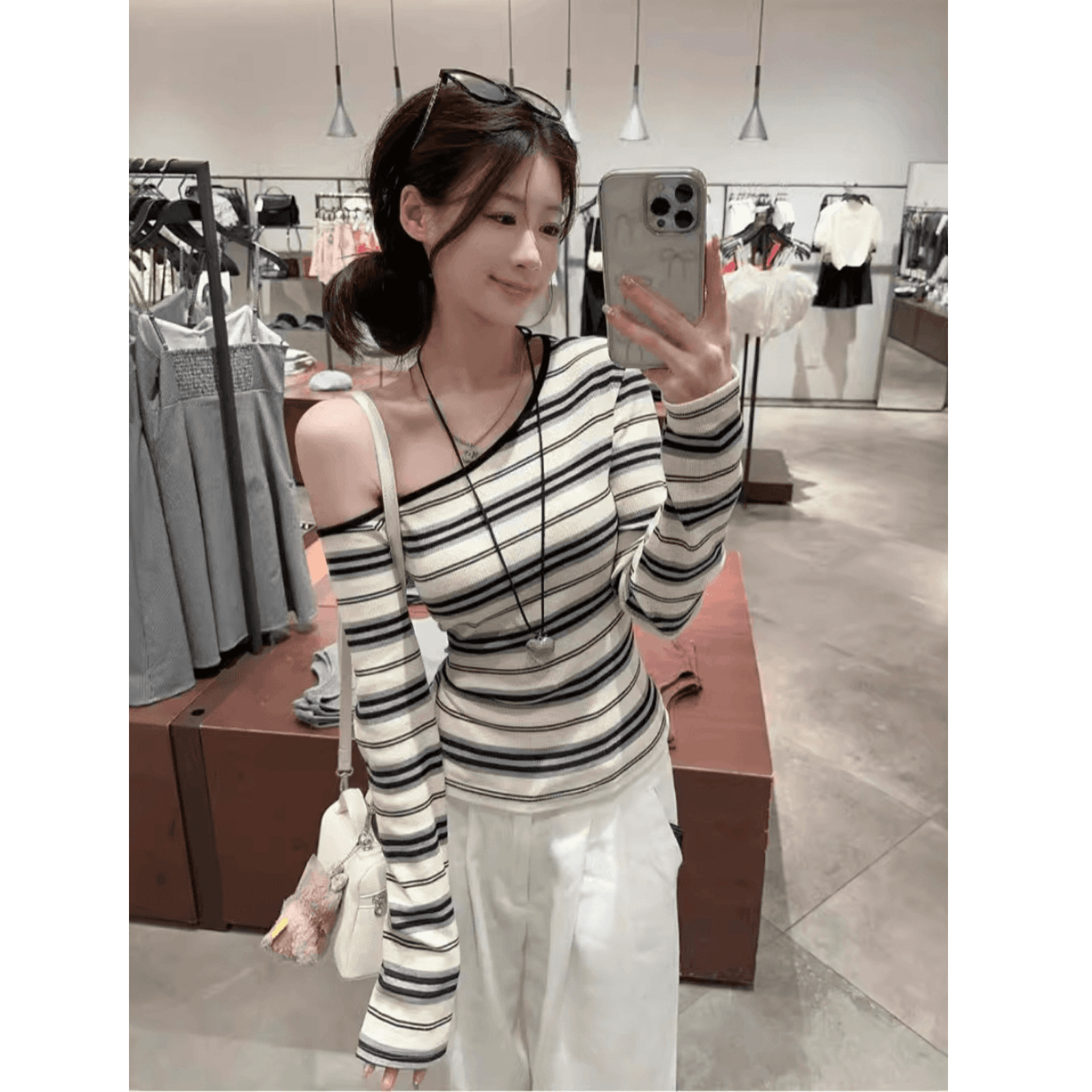 원본 컬러 짜임 기사 한 부서 느긋한 비스듬한 어깨 스트라이프 기본 셔츠 몸매 가꾸기 오프숄더 긴팔 만나는 쇼트 스타일 맨위 이미지 3
