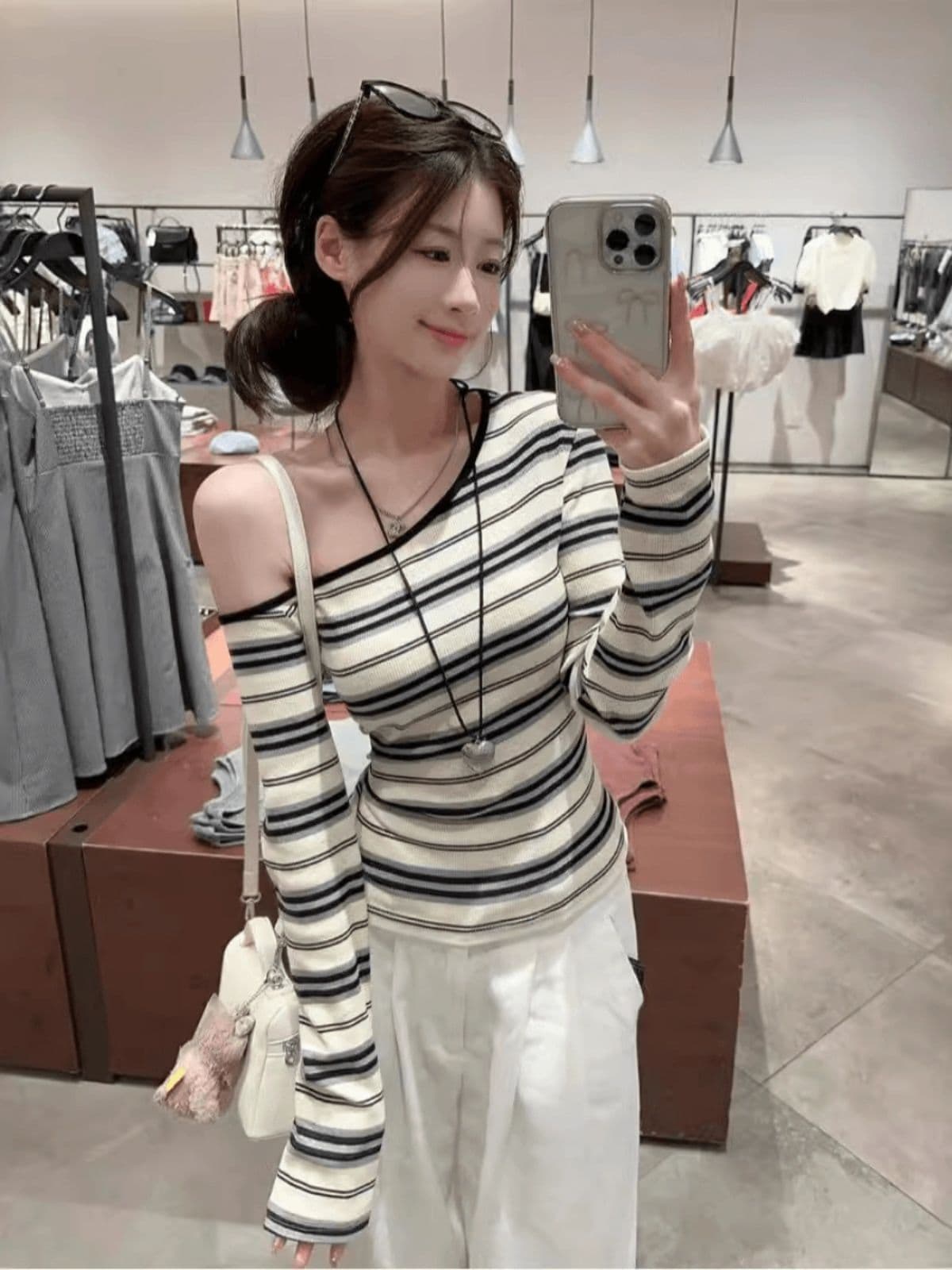 원본 컬러 짜임 기사 한 부서 느긋한 비스듬한 어깨 스트라이프 기본 셔츠 몸매 가꾸기 오프숄더 긴팔 만나는 쇼트 스타일 맨위 상세 이미지 7