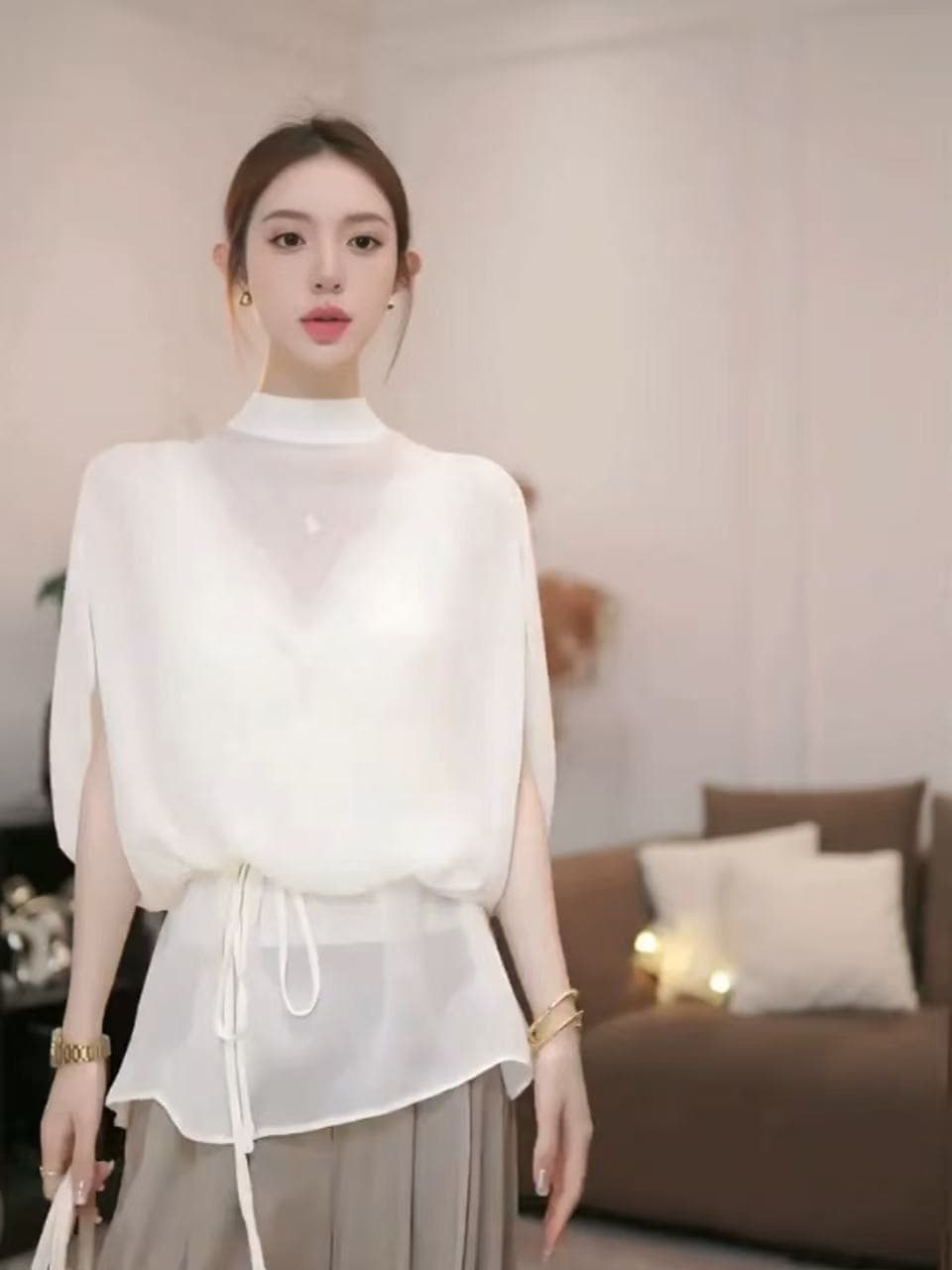 레트로 빛 럭셔리 스트랩 쉬폰 자외선 차단 블라우스 여성 여름 고유 한 품격 루즈핏 슬림해 보이는 다용도 얇은 반팔 맨위 이미지 3