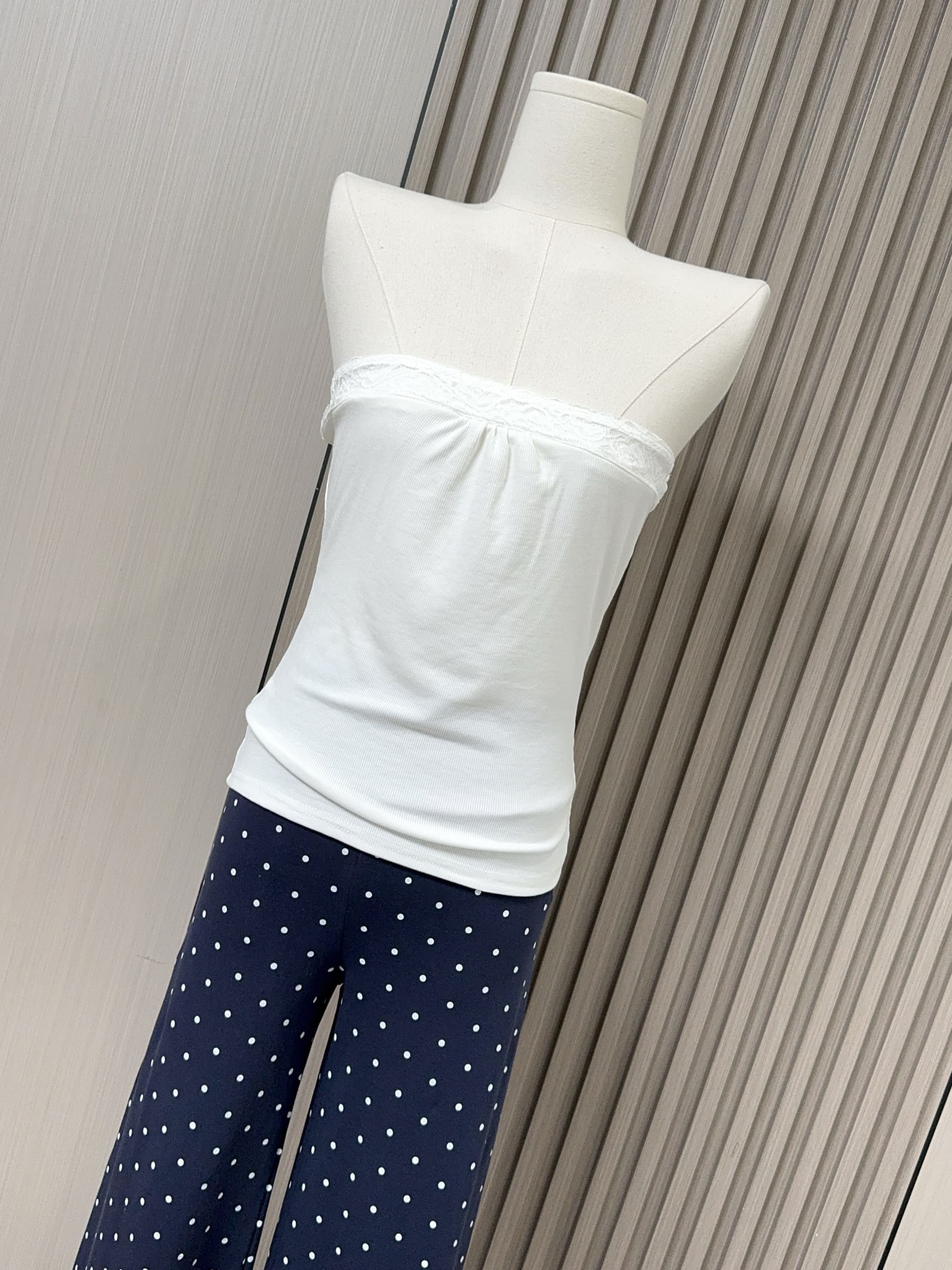 yolo shop 빛 연 주간 접시 라이 경기 서울 한 부서 순수한 욕망 센스 패치워크 레이스 화이트 닦아내 라. 가슴 안쪽 가져 가라. 슬립 상세 이미지 2