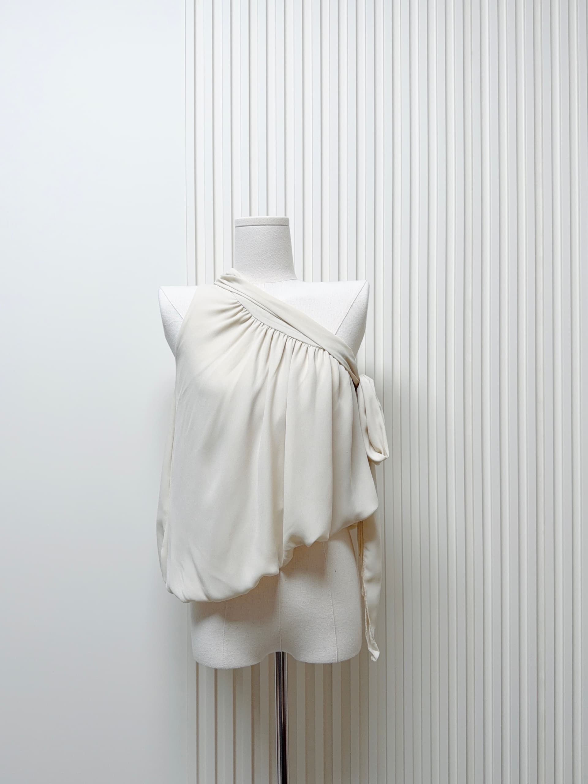 skk store 교토 휴일 쉬 妍 바람 분위기 센스 ootd 170g 프랑스식 비스듬한 어깨 의류 리본 조끼 상세 이미지 1