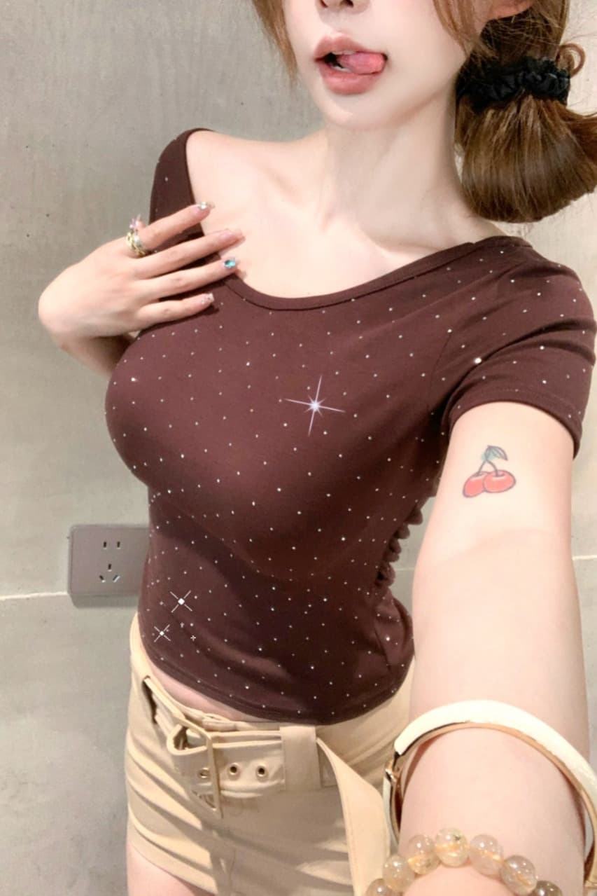 아메리칸 레트로 핫픽스 비스듬한 어깨 반팔 티셔츠 여름 새로운 디자인 센스 몸매 가꾸기 순수한 욕망 핫걸 오프숄더 슬림해 보이는 맨위 이미지 5