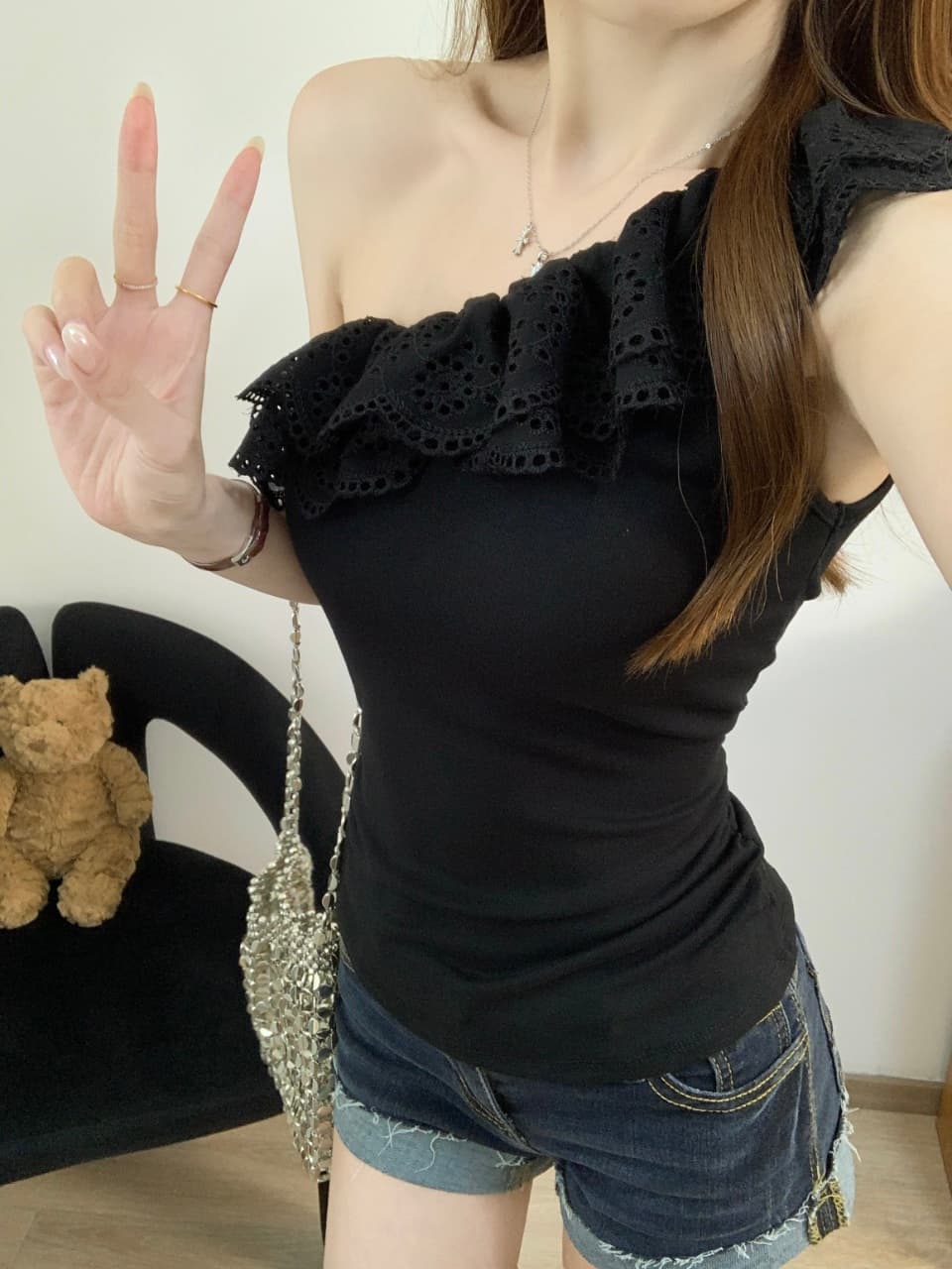 법률 시스템 레트로 레이스 프릴 비스듬한 어깨 반팔 티셔츠 여성 여름 디자인 센스 몸매 가꾸기 슬림해 보이는 다용도 맨위 트렌디 상세 이미지 6