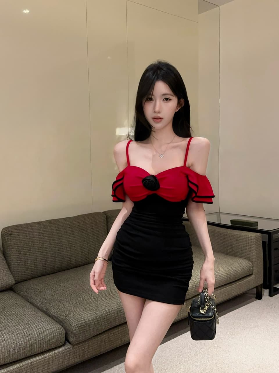 실사 순수한 욕망 핫걸 작은 샤넬 스타일 프릴 Feifei 소매 섹시함 오프숄더 품격 몸매 가꾸기 드레스 이미지 2