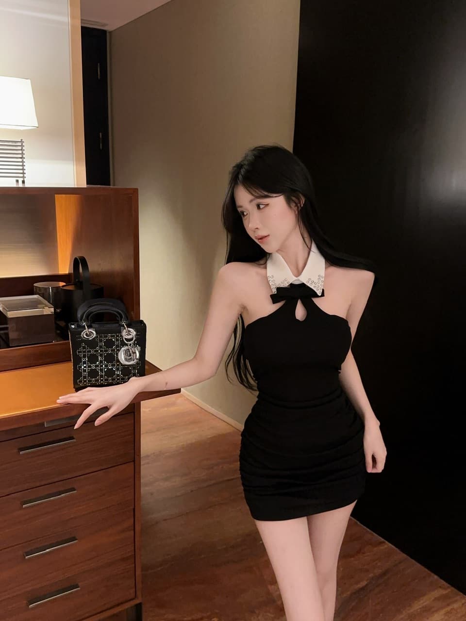 실사 순수한 욕망 핫걸 섹시함 홀로우 아웃 무거운 작업 핫픽스 민소매 몸매 가꾸기 타이트 스커트 아름다운 행침 목 드레스 상세 이미지 2
