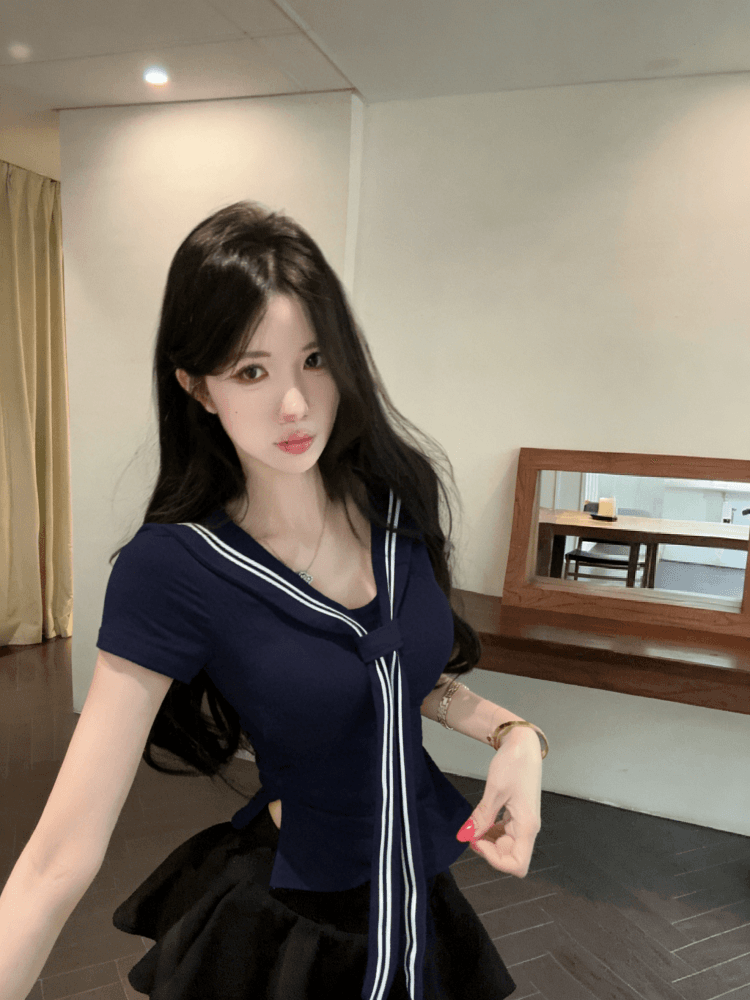 실사 달콤한 핫걸 연령 감소 해군 칼라 품격 프랑스식 트임 몸매 가꾸기 다용도 단색 쇼트 스타일 맨위 이미지 2