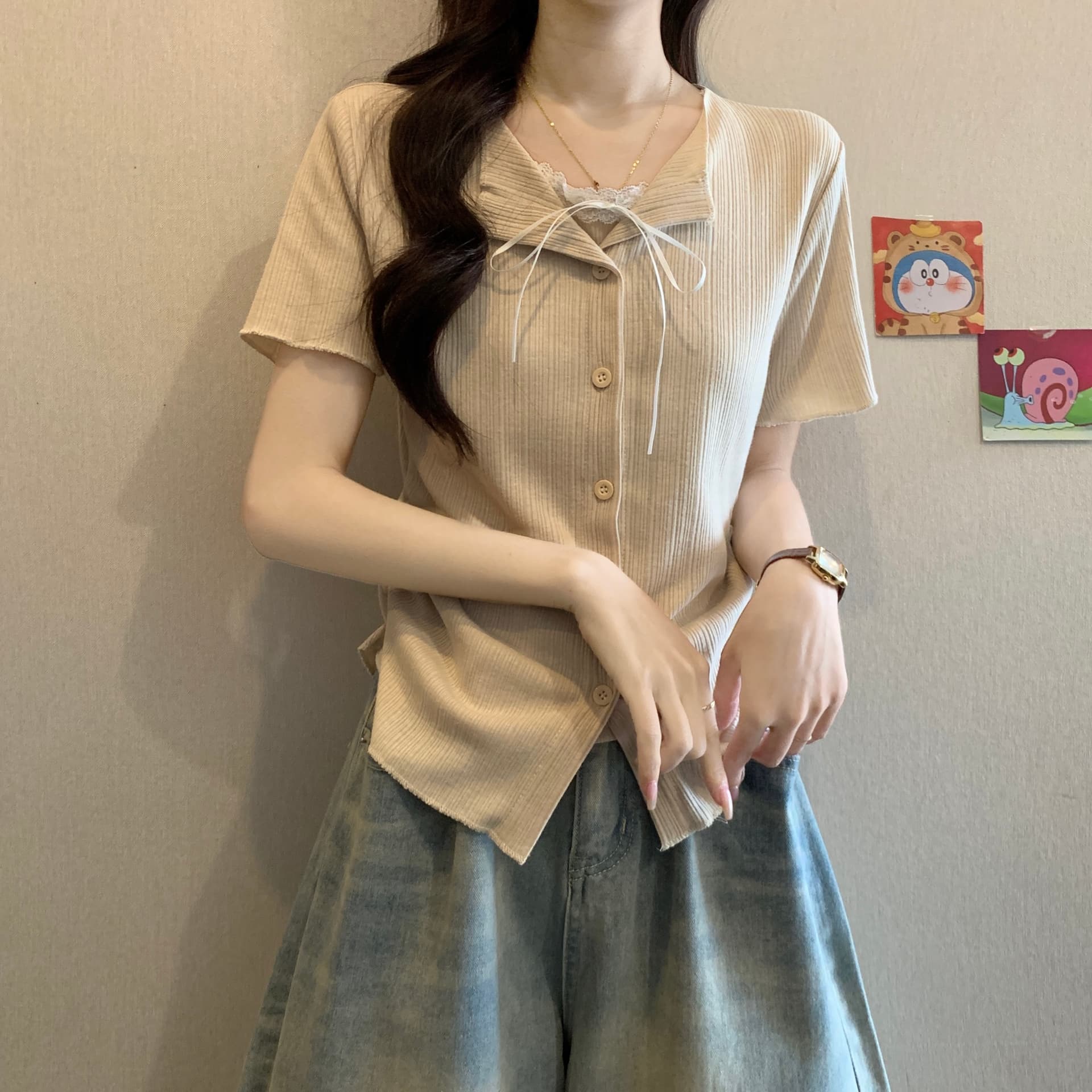 라운드 넥 반팔 티셔츠 여성 여름 새로운 빅 사이즈 몸매 가꾸기 슬림해 보이는 페이크 레이어드 디자인 센스 다용도 풀오버 레이스 맨위 상세 이미지 16