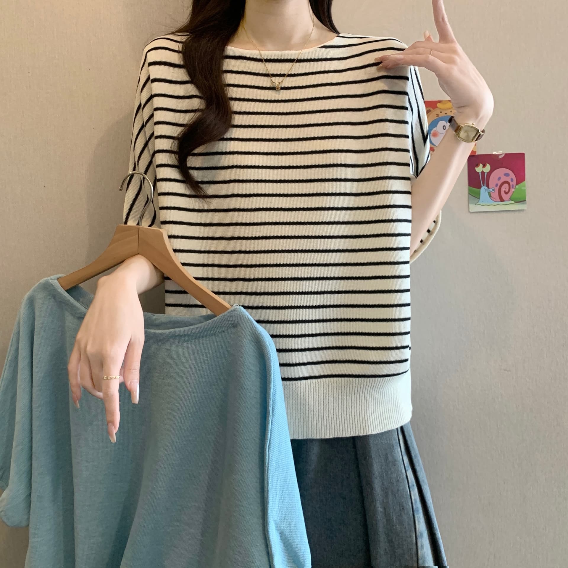 한 부서 부드러운 바람 비스듬한 어깨 5 점 소매 짠 셔츠 여성 봄 여름 디자인 센스 빅 사이즈 허리 수축 슬림해 보이는 품격 맨위 상세 이미지 9