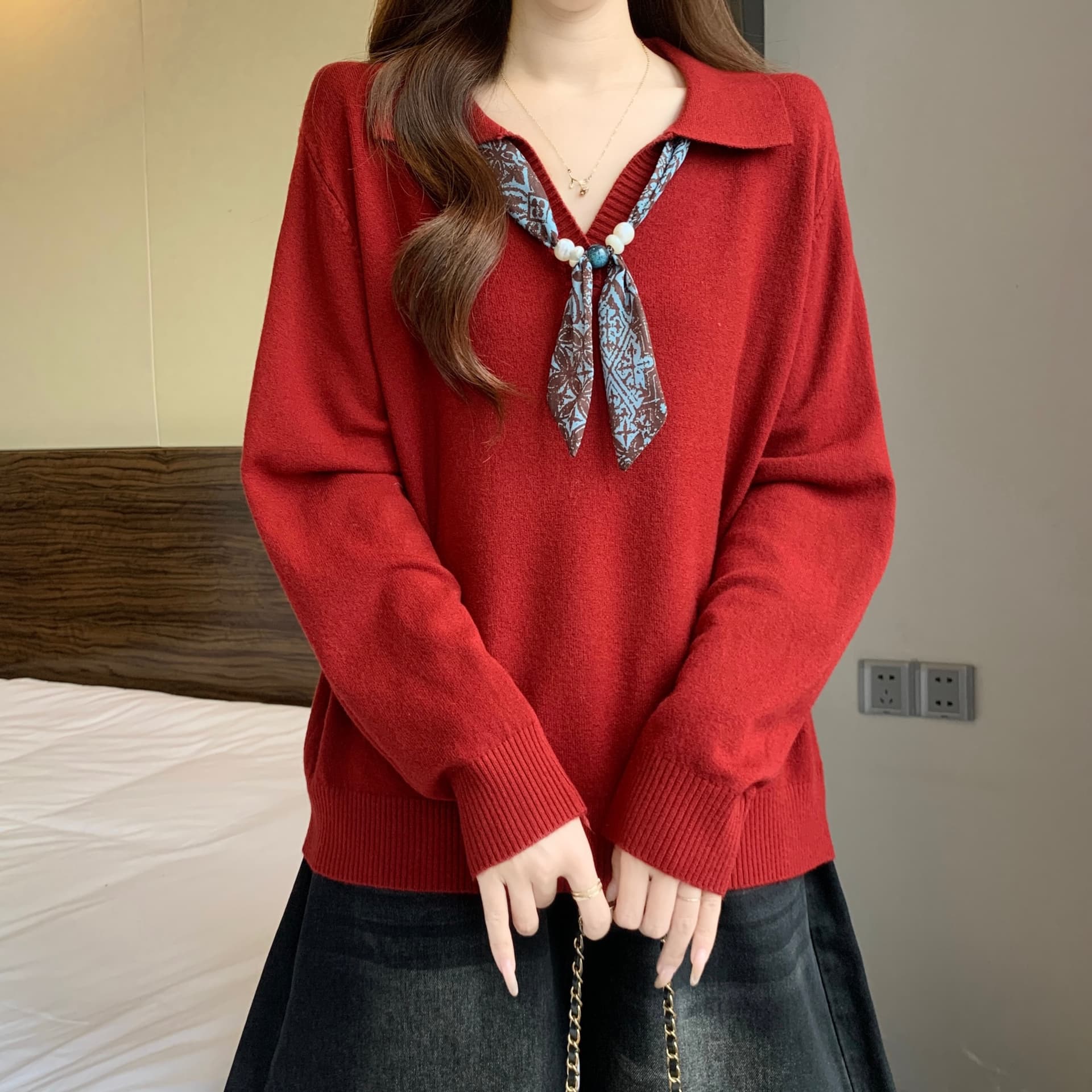 레트로 스카프 칼라 polo 니트 스웨터 겨울 빨간색 쇼트 스타일 몸매 가꾸기 부드러운 바람 단색 부드러운 찹쌀 긴팔 예쁜 스웨터 이미지 4