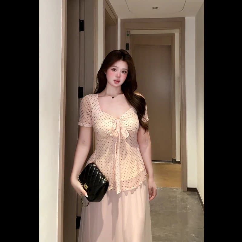 마이크로 지방 mm 프랑스식 도트 무늬 망사 맨위 티셔츠 여성 여름 2026 새로운 몸매 가꾸기 슬림해 보이는 맨위 반 스커트 세트 이미지 3