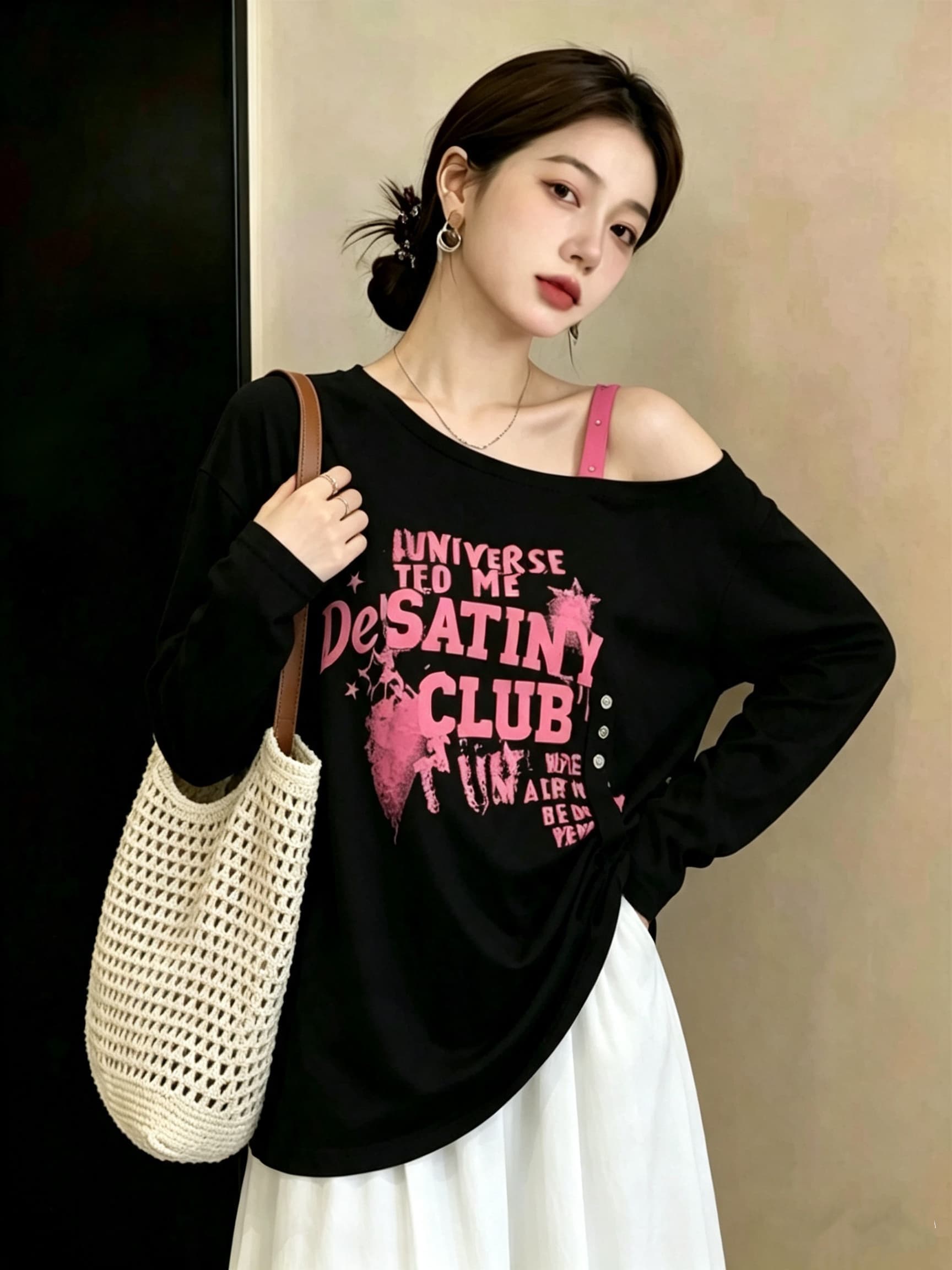 실사 빅 사이즈 여성 의류 가을 새로운 개성 비스듬한 어깨 다용도 알파벳 티셔츠 루즈핏 슬림해 보이는 표지 고기 맨위 상세 이미지 14
