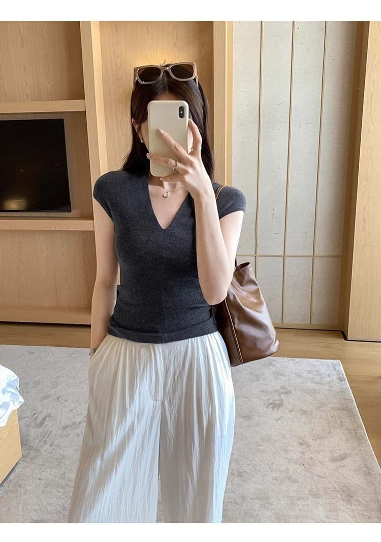 한 부서 고급 센스 V넥 어깨 얇은 스타일 니트 반팔 티셔츠 여성 여름 새로운 몸매 가꾸기 슬림해 보이는 쇼트 스타일 맨위 트렌디 상세 이미지 11