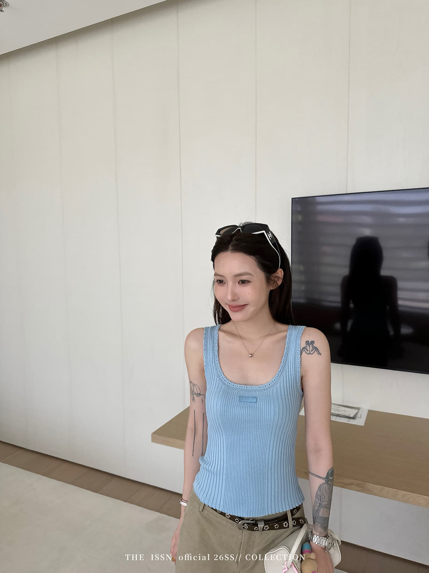 홀로우 아웃 레이스 수직 구덩이 기사 니트 조끼 여성 2026 여름 한 부서 캐주얼 다용도 외출용 몸매 가꾸기 맨위 상세 이미지 19
