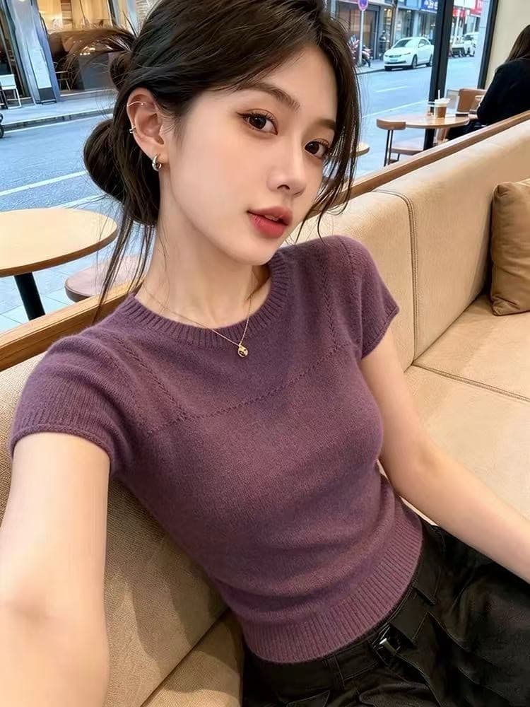 보라색 반팔 니트 스웨터 여성 2026 여름 새로운 패션 슬림해 보이는 연령 감소 품격 출퇴근 티셔츠 맨위 상세 이미지 4