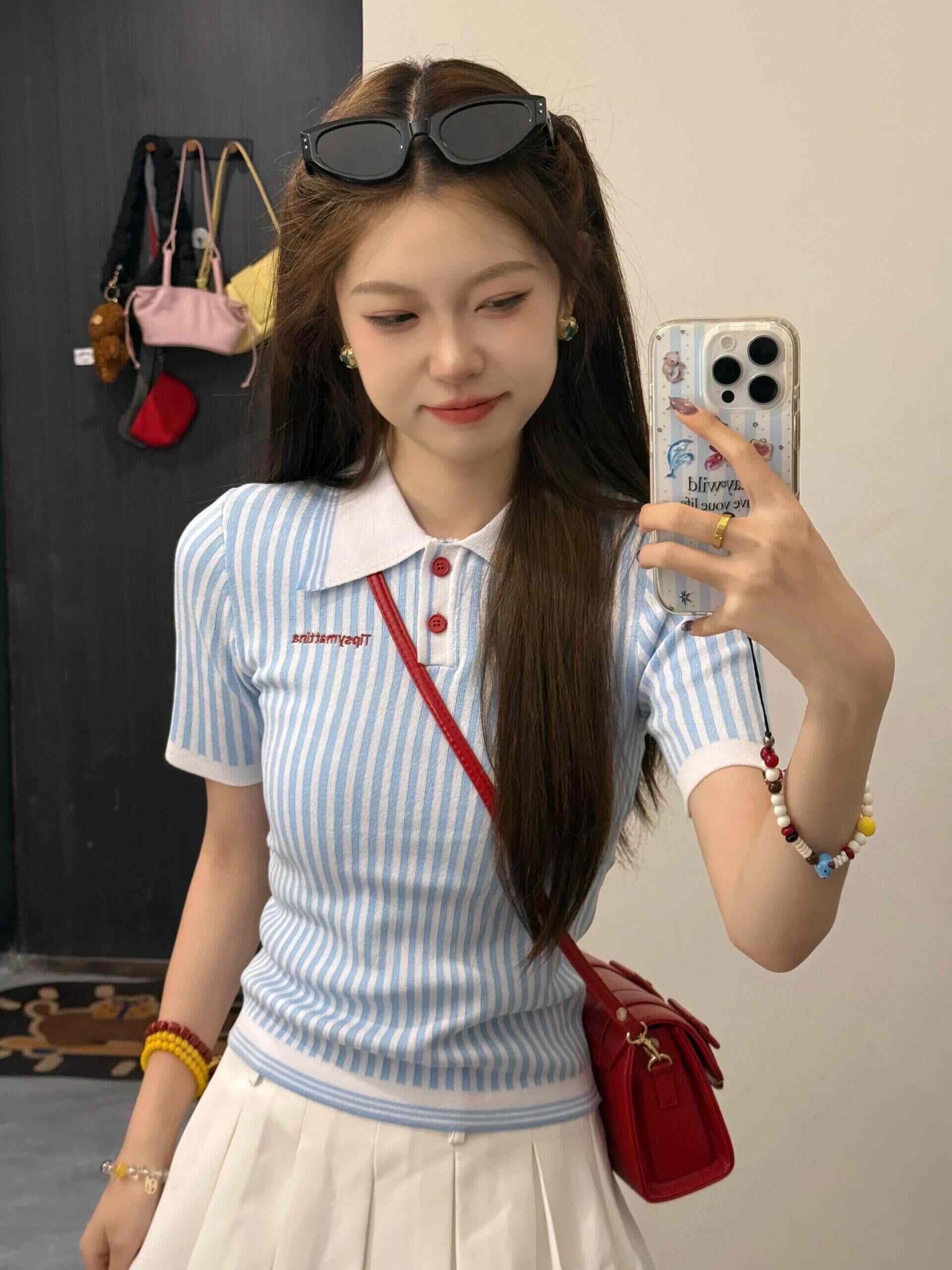 miu 부서 착용 가져 가라. POLO 칼라 스트라이프 긍정적 인 어깨 반팔 니트 스웨터 티셔츠 여성 2026 여름 새로운 디자인 센스 맨위 상세 이미지 1