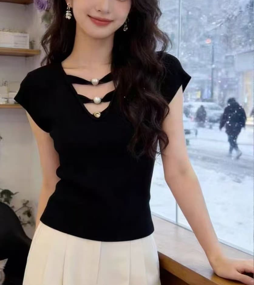2026 여름 새로운 한국 스타일 몸매 가꾸기 슬림해 보이는 항공기 소매 다용도 연령 감소 슬림해 보이는 반팔 주간 실크 마 니트 스웨터 상세 이미지 6