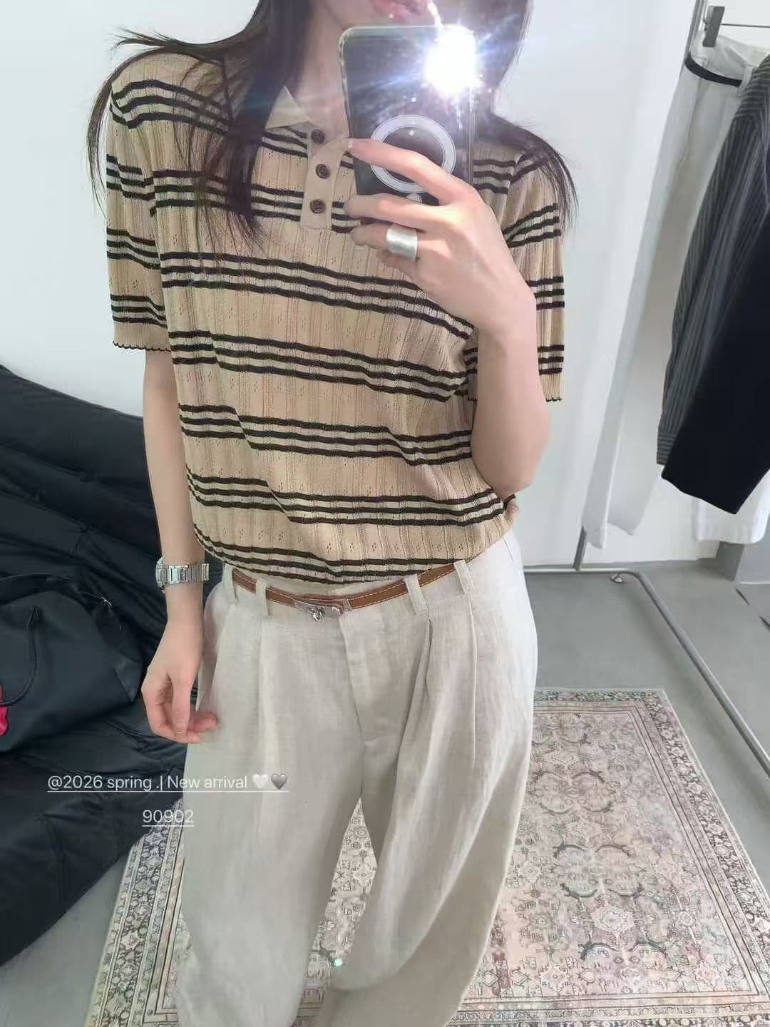 26 년 여름 켜기 새로운 한 부서 레트로 미니멀리즘 POLO 칼라 스트라이프 외국 가스 슬림해 보이는 니트 스웨터 상세 이미지 5