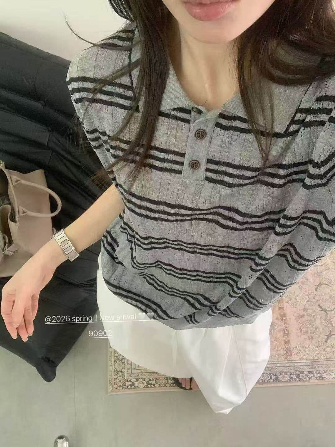 26 년 여름 켜기 새로운 한 부서 레트로 미니멀리즘 POLO 칼라 스트라이프 외국 가스 슬림해 보이는 니트 스웨터 상세 이미지 6