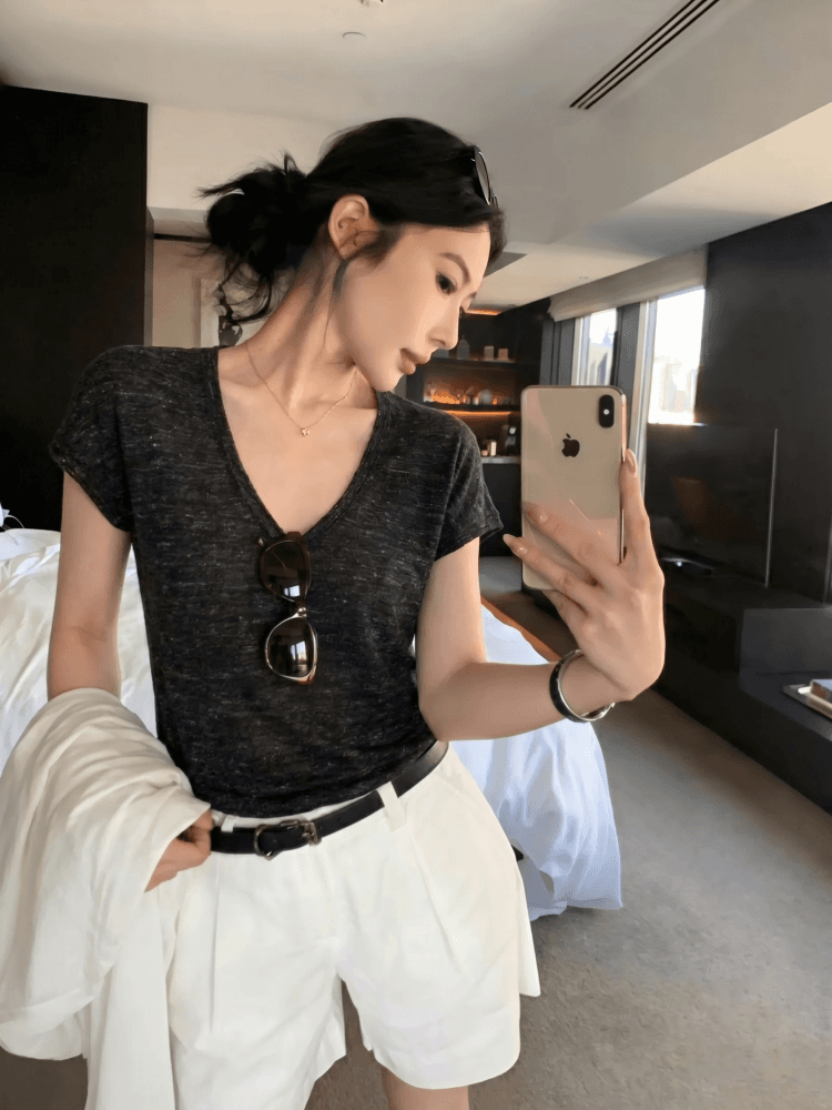 오래된 돈 바람 회색 u 칼라 긍정적 인 어깨 반팔 티셔츠 여성 여름 미니멀리즘 캐주얼 몸매 가꾸기 슬림해 보이는 다용도 니트 스웨터 맨위 이미지 2