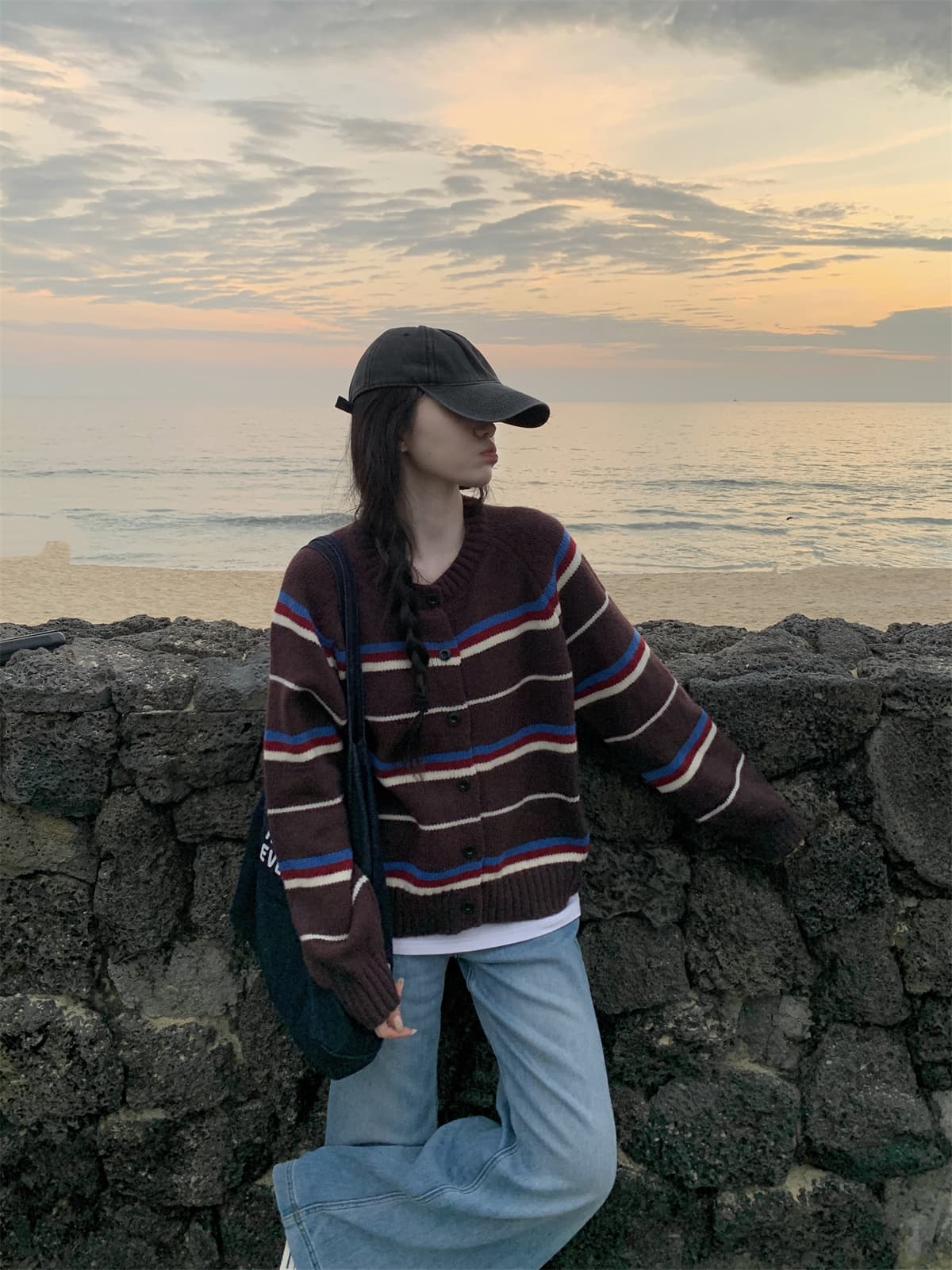 아메리칸 레트로 배색 스트라이프 니트 오픈 가디건 여성 가을 겨울 새로운 느긋한 바람 루즈핏 다용도 슬림해 보이는 스웨터 코트 상세 이미지 4