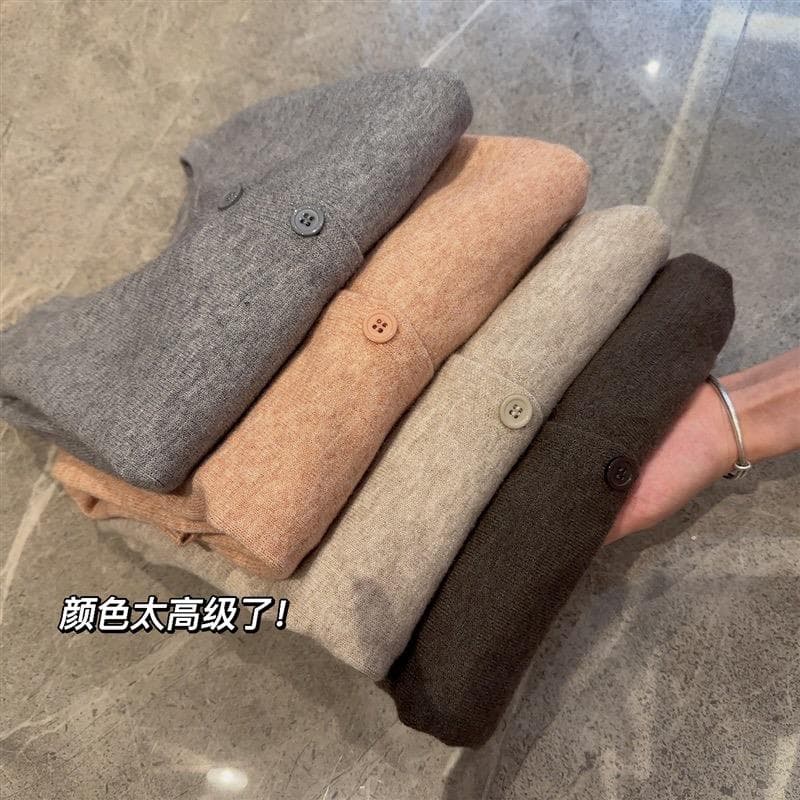 부드러운 찹쌀 프로 피부 얇은 스타일 양모 니트 오픈 가디건 여성 한국 스타일 V넥 루즈핏 쇼트 스타일 작은 외부 가져 가라. 스웨터 코트 상세 이미지 2