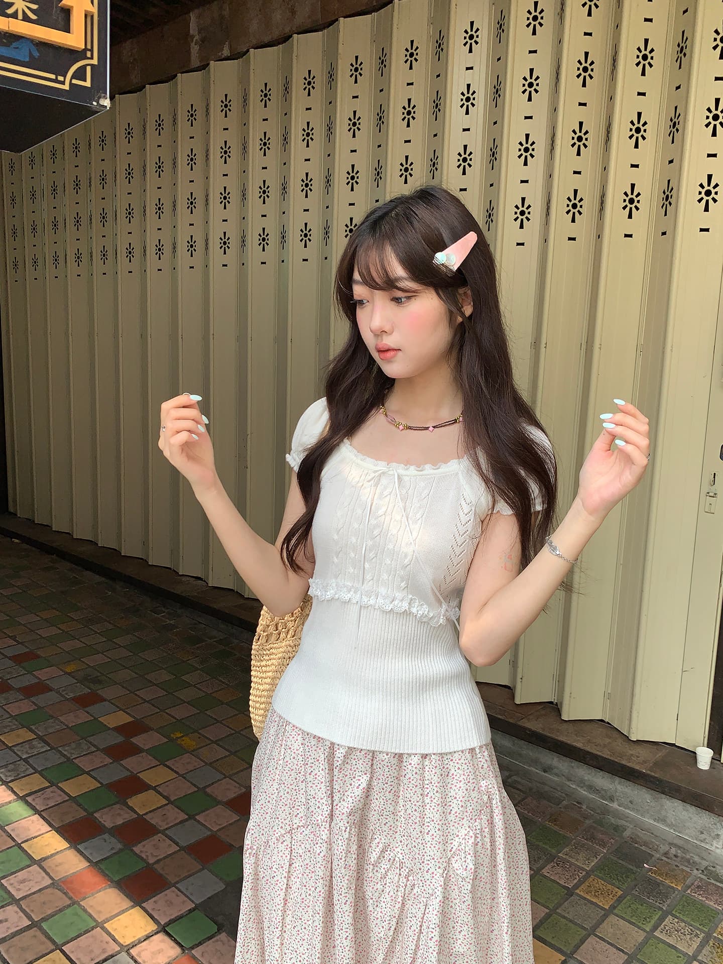 hollyii 한 부서 달콤함 레이스 패치워크 레이스 광장 칼라 다용도 니트 반팔 맨위 2026 봄 여름 새로운 상세 이미지 16