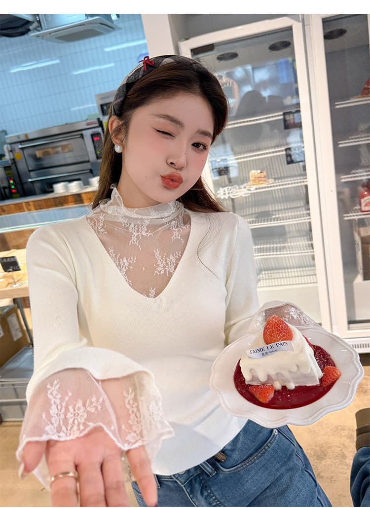화이트 V넥 페이크 레이어드 레이스 기본 셔츠 여성 인사이드 가져 가라. 2026 가을 새로운 디자인 센스 스웨터 니트 맨위 이미지 2