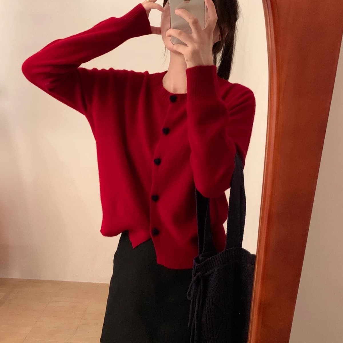 한 부서 가을 겨울 디자인 센스 하트 단추 양모 니트 오픈 가디건 여성 긴 소매 라운드 넥 다용도 스웨터 코트 맨위 이미지 5
