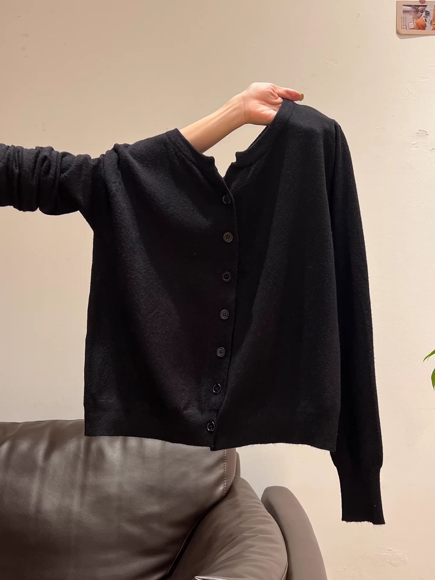오트밀 색상 한 부서 라운드 넥 긴팔 니트 오픈 가디건 만나는 인사이드 가져 가라. 여성 봄 가을 얇은 맨위 재킷 느긋한 슬림해 보이는 상세 이미지 2