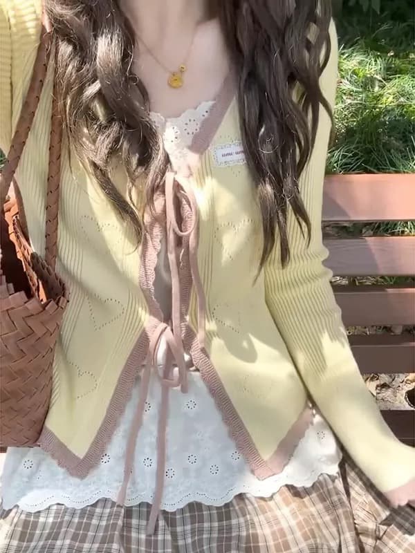 가을 겨울 새로운 달콤함 레트로 배색 자수 재킷 하트 홀로우 아웃 레이스업 니트 얇은 오픈 가디건 상세 이미지 3