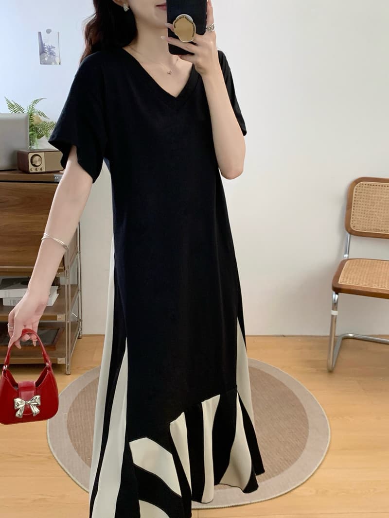 실사 빅 사이즈 여성 의류 여름 스트라이프 패치워크 도루 센스 큰 진자 티셔츠 치마 지방 mm 루즈핏 슬림해 보이는 표지 배 드레스 상세 이미지 9