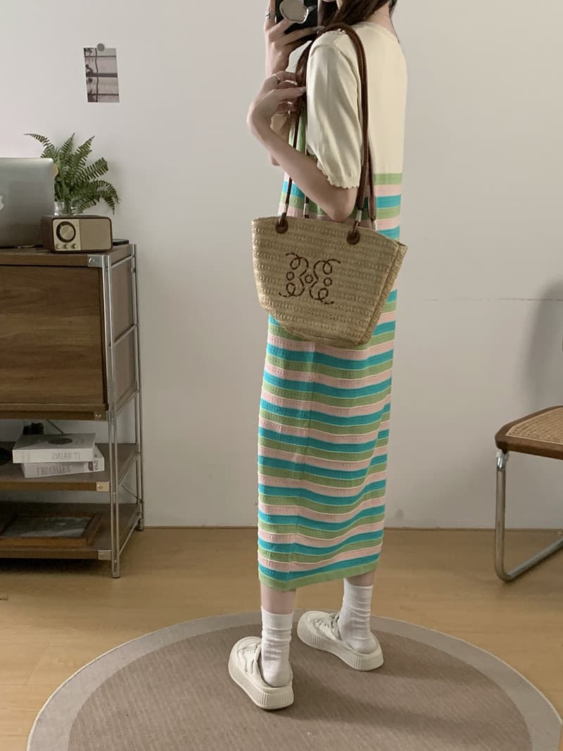 실사 빅 사이즈 여성 의류 봄 여름 새로운 지방 mm 프랑스식 품격 패치워크 페이크 레이어드 표지 배 슬림해 보이는 반팔 드레스 상세 이미지 12