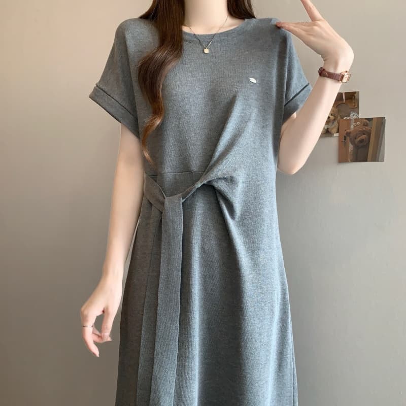 실사 빅 사이즈 여성 의류 여름 프랑스식 주름 허리 수축 티셔츠 드레스 지방 mm 단색 몸매 가꾸기 슬림해 보이는 한 마디 롱 스커트 상세 이미지 9