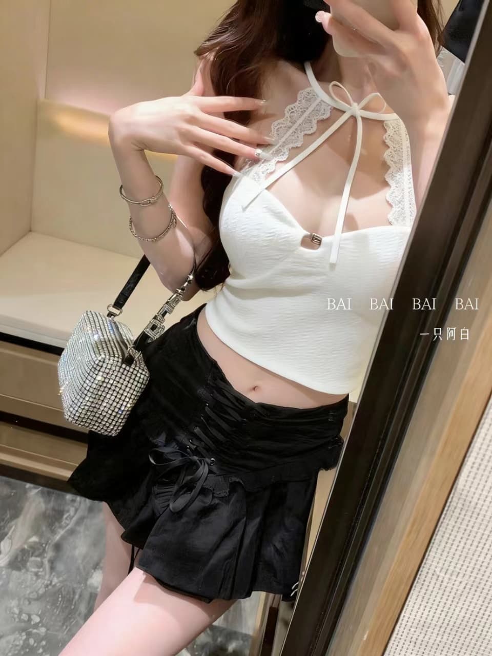 여름 새로운 순수한 욕망 바람 레이스 행침 목 레이스업 캐미솔 슬림해 보이는 몸매 가꾸기 여성 고정 벨트 가슴 패드 이미지 4