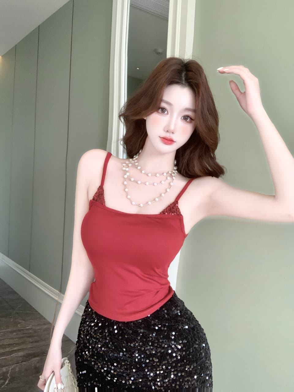 여름 새로운 핫걸 바람 스팽글 패치워크 캐미솔 몸매 가꾸기 슬림해 보이는 여성 고정 벨트 가슴 패드 의류 상세 이미지 3