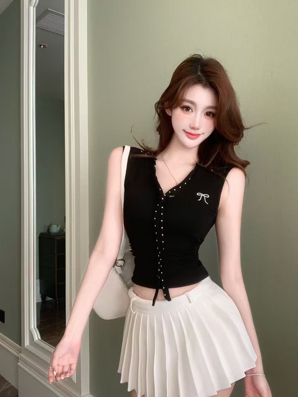 프랑스식 V넥 도트 무늬 넥타이 캐미솔 여름 2026 아메리칸 폴로 칼라 나비 매듭 자수 벨트 가슴 패드 의류 상세 이미지 10