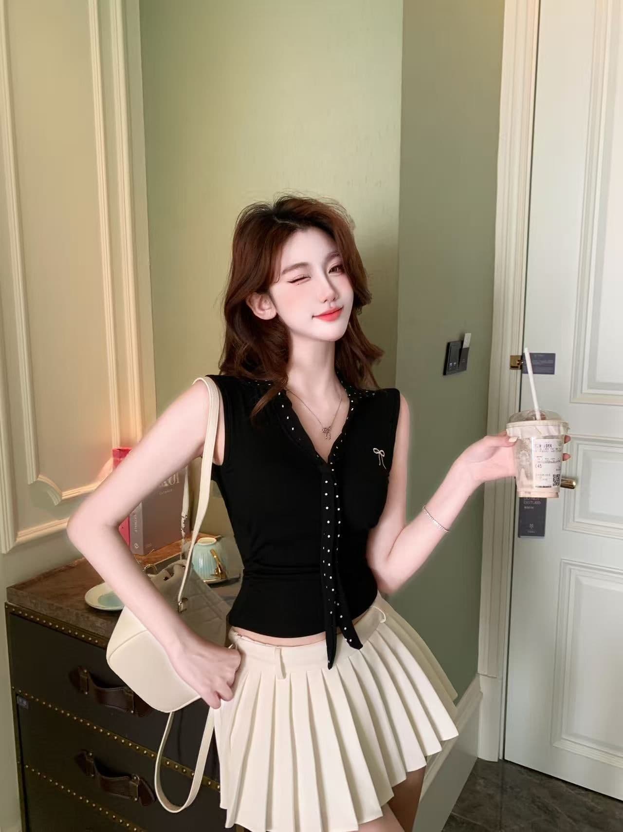 프랑스식 V넥 도트 무늬 넥타이 캐미솔 여름 2026 아메리칸 폴로 칼라 나비 매듭 자수 벨트 가슴 패드 의류 상세 이미지 13