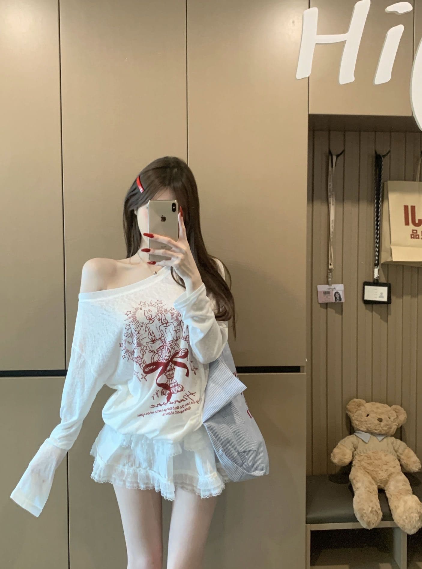 화이트 낙서 비스듬한 어깨 긴팔 티셔츠 자외선 차단 블라우스 여성 새로운 여름 얇은 스타일 느긋한 바람 루즈핏 맨위 상세 이미지 11