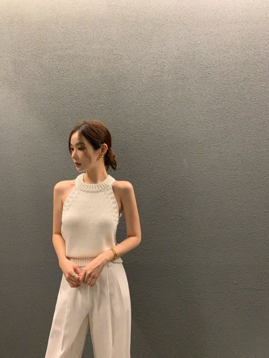 프랑스식 섹시함 행침 목 오프숄더 니트 조끼 여성 2026 여름 화이트 몸매 가꾸기 슬림해 보이는 인사이드 가져 가라. 민소매 맨위 상세 이미지 3