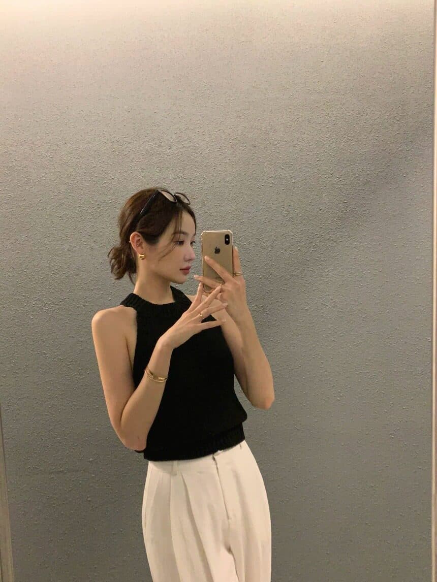 프랑스식 섹시함 행침 목 오프숄더 니트 조끼 여성 2026 여름 화이트 몸매 가꾸기 슬림해 보이는 인사이드 가져 가라. 민소매 맨위 상세 이미지 23