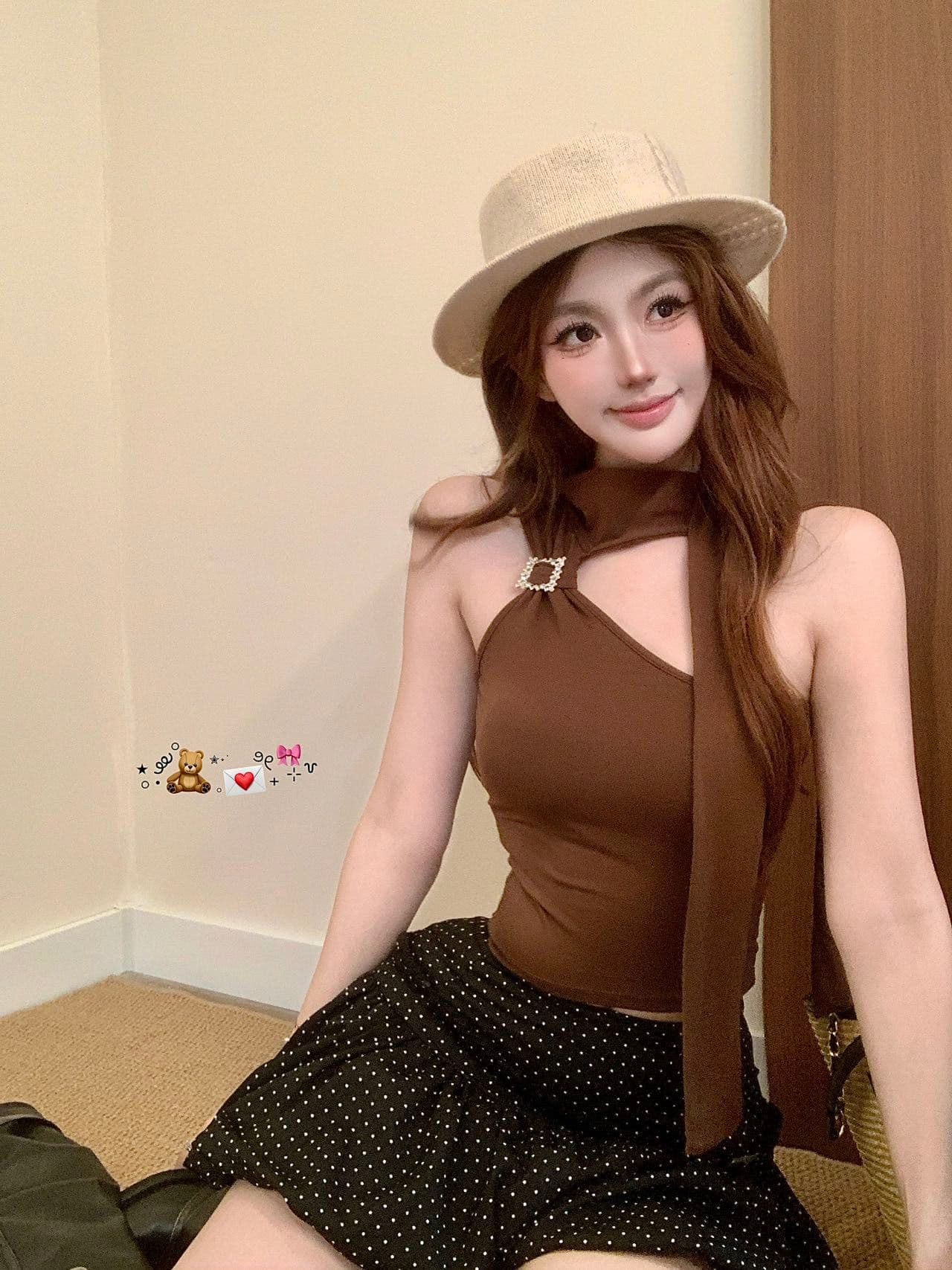 여름 순수한 욕망 섹시함 비스듬한 어깨 행침 목 리본 캐미솔 새로운 몸매 가꾸기 슬림해 보이는 디자인 센스 외출용 맨위 상세 이미지 3