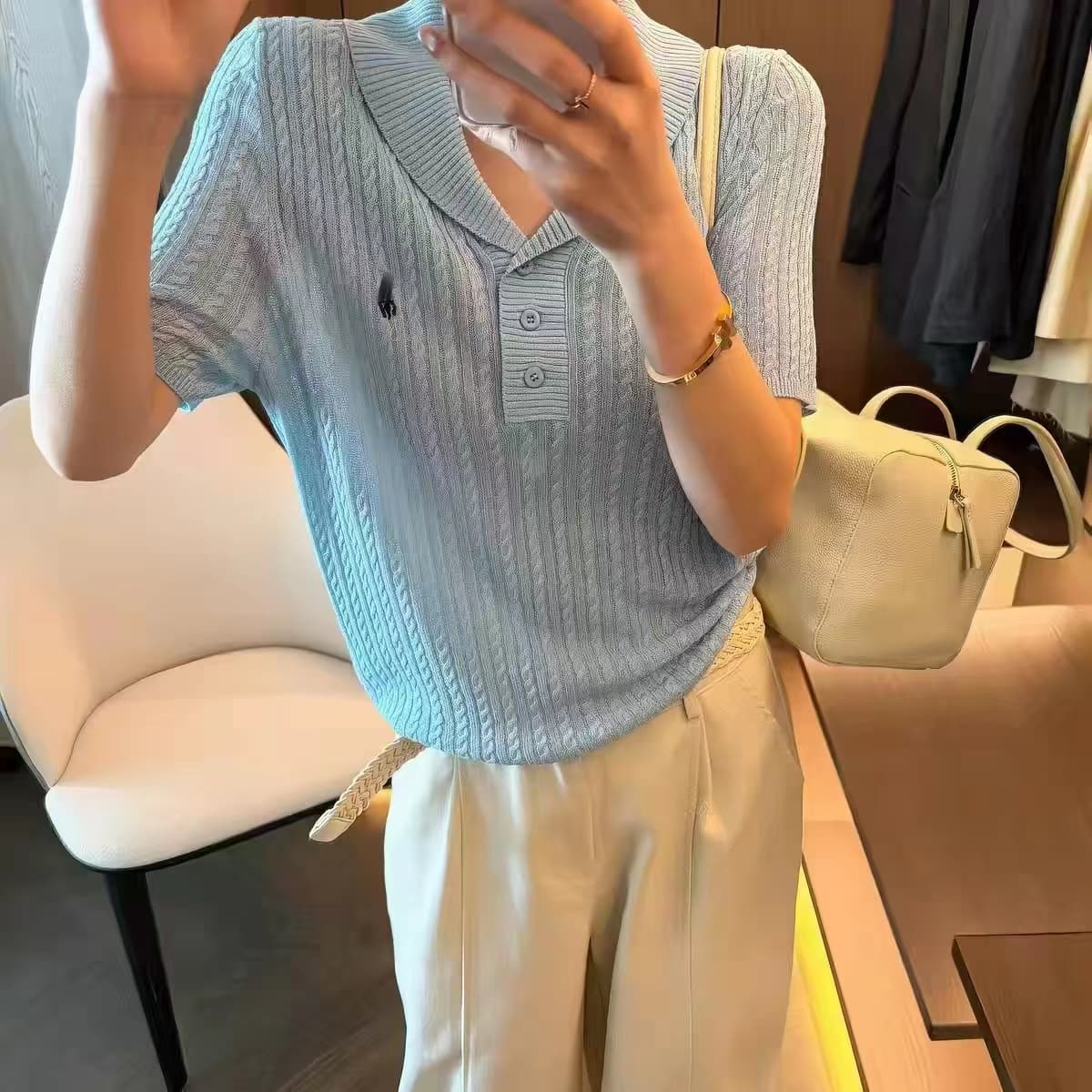 한국 스타일 루즈핏 레트로 꽈배기 자수 슬림해 보이는 폴로 칼라 반팔 맨위 여성 얇은 스타일 만나는 니트 이미지 4