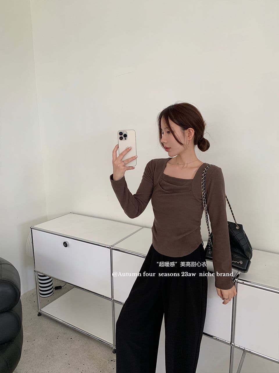 가을 겨울 새로운 광장 칼라 주름 기본 셔츠 여성 덕 플러시 보온 긴팔 티셔츠 인사이드 가져 가라. 외출용 맨위 상세 이미지 26