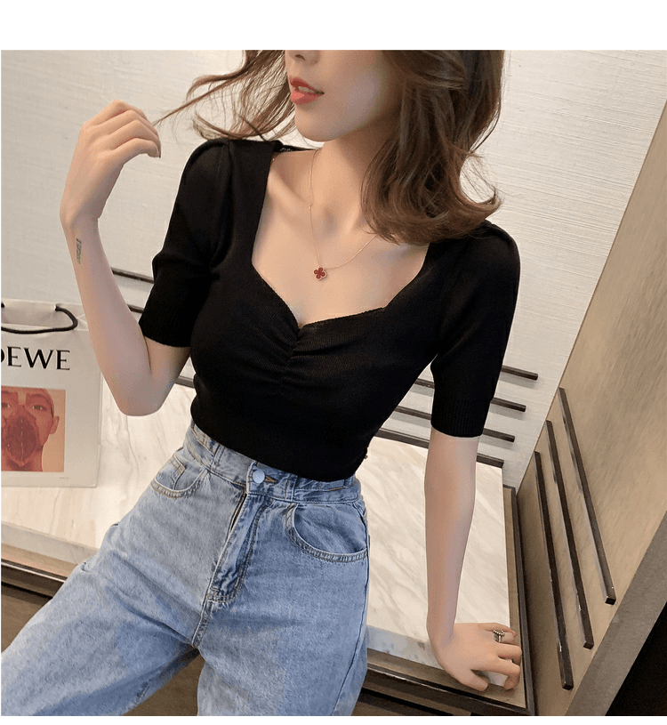 2026 여름 새로운 한국 스타일 디자인 센스 광장 칼라 펌프 Pleat 반팔 니트 스웨터 여성 chic 슬림해 보이는 조심해. 선상에서 의류 상세 이미지 3