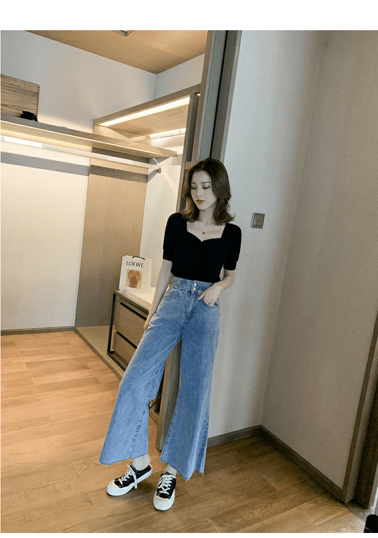 2026 여름 새로운 한국 스타일 디자인 센스 광장 칼라 펌프 Pleat 반팔 니트 스웨터 여성 chic 슬림해 보이는 조심해. 선상에서 의류 상세 이미지 11