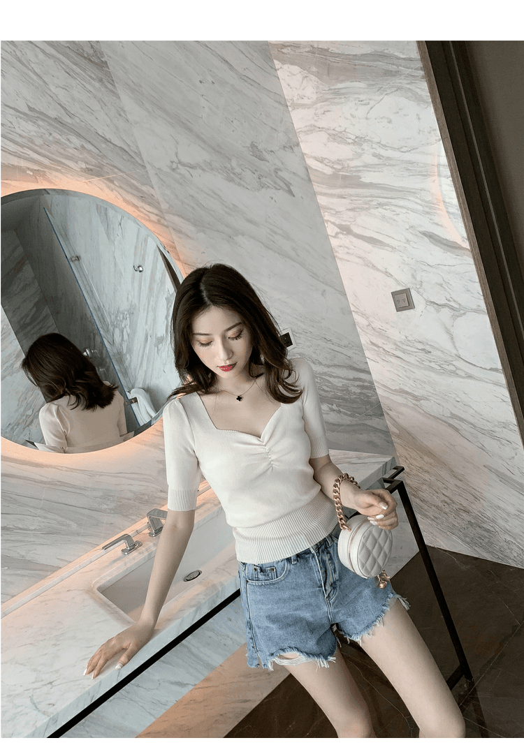 2026 여름 새로운 한국 스타일 디자인 센스 광장 칼라 펌프 Pleat 반팔 니트 스웨터 여성 chic 슬림해 보이는 조심해. 선상에서 의류 상세 이미지 14