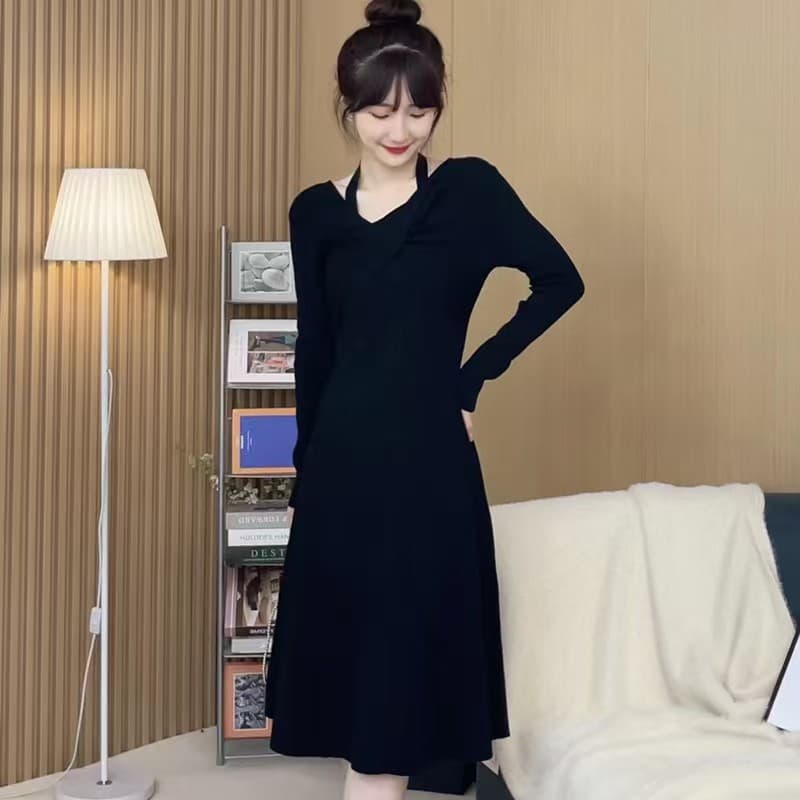 행침 목 빨간색 V넥 여성 드레스 가을 겨울 새로운 긴팔 품격 고급 센스 니트 롱 스커트 상세 이미지 5