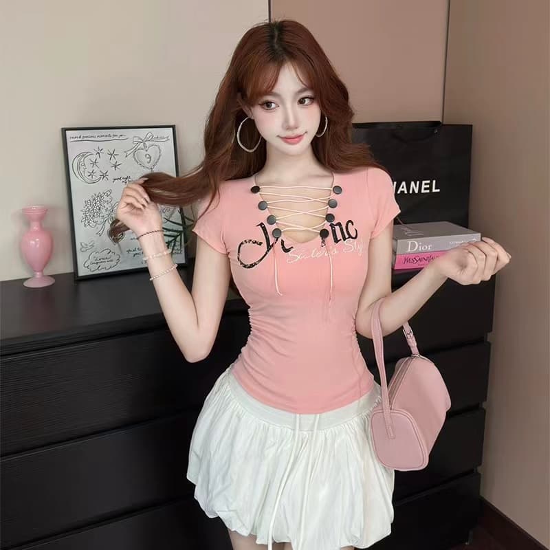 순수한 욕망 바람 십자가 스트랩 V넥 반팔 티셔츠 몸매 가꾸기 슬림해 보이는 알파벳 프린트 쇼트 스타일 맨위 이미지 3